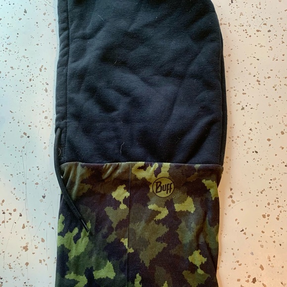 Buff Camp Facemask with Hood - Picture 3 of 4